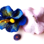 hand-felted-flower-brooches